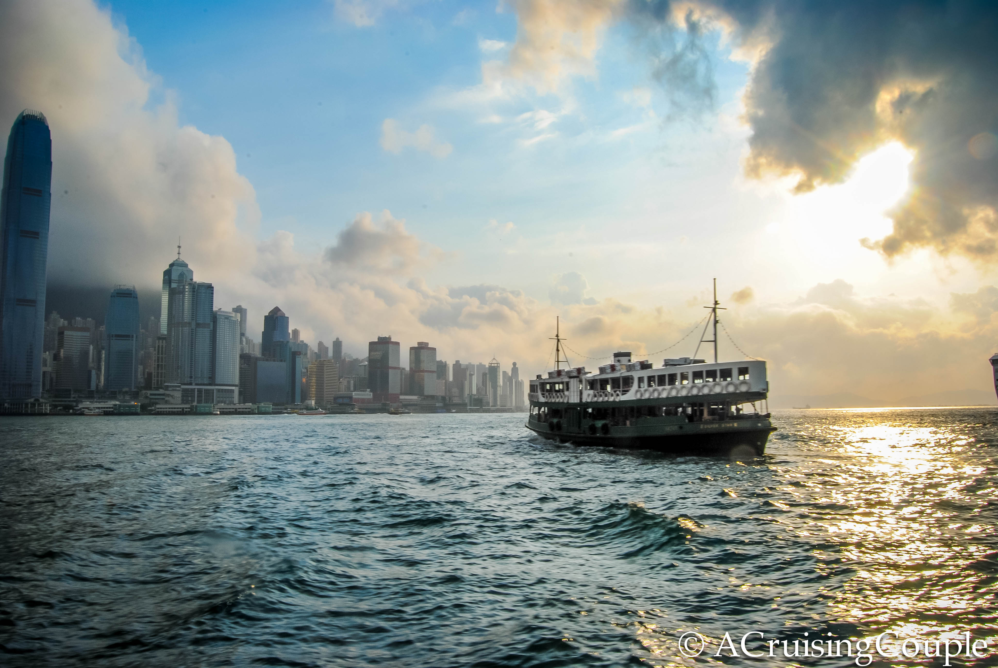 Star-Ferry-Sunset-Victoria-Harbor-Hong-Kong