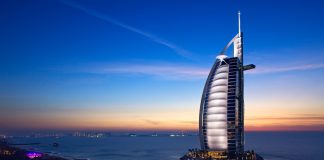 Burj Al Arab Dubai - World's Most Luxurious 7* Hotel