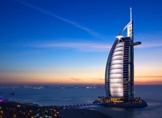 Burj Al Arab Dubai – World’s Most Luxurious 7* Hotel Burj Al Arab Dubai - World's Most Luxurious 7* Hotel